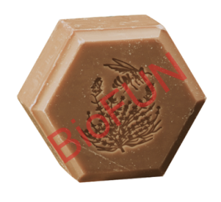 Sapun hexagonal cu ciocolata si unt de cacao